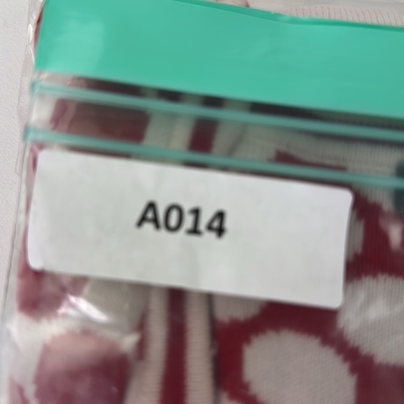 Spanner White & Red Polka Dot Sleeveless Knit Top - Picture 8 of 8